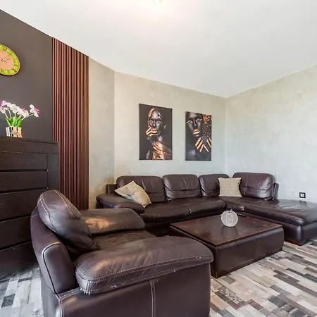 Διαμέρισμα Spacious Family Βάρνα
